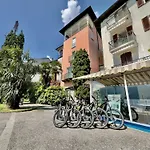 Дом отдыха Palazzo Branca Mit Blick Auf Den See- By Interhome *