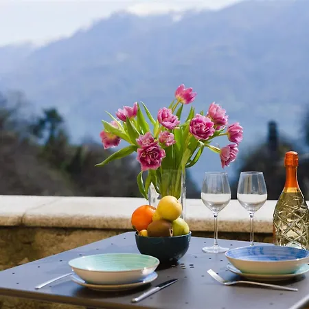 Palazzo Branca Mit Blick Auf Den See- By Interhome