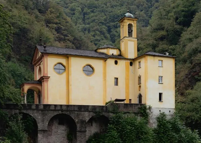 Palazzo Branca Mit Blick Auf Den See- By Interhome Brissago