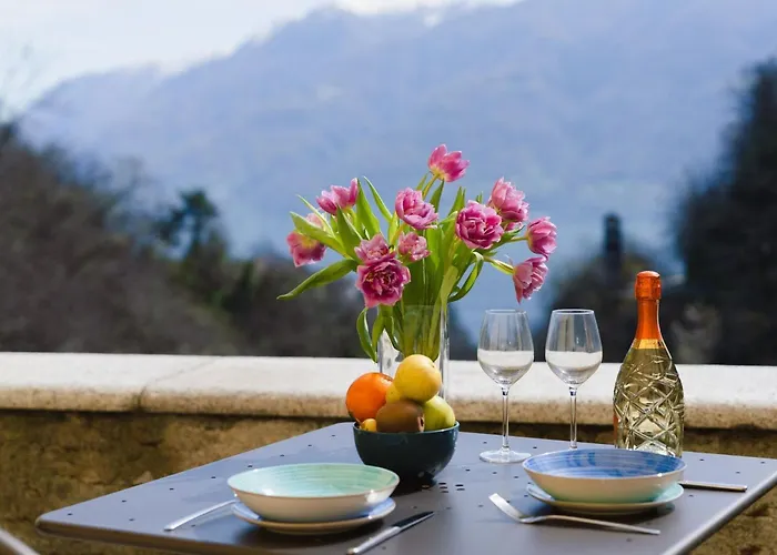 Palazzo Branca Mit Blick Auf Den See- By Interhome